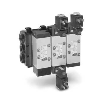 9 系列電磁閥和氣控閥 camozzi 康茂盛